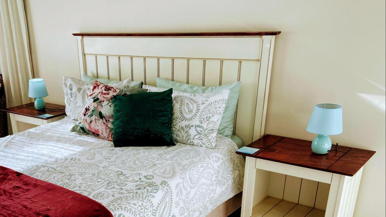 Sheilan House 호텔 포트알프레드 외부 사진